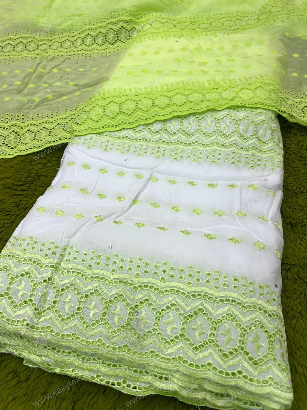 Bazin Brodé 2 Tons Voile Suisse Vert Lime et Blanc Pur