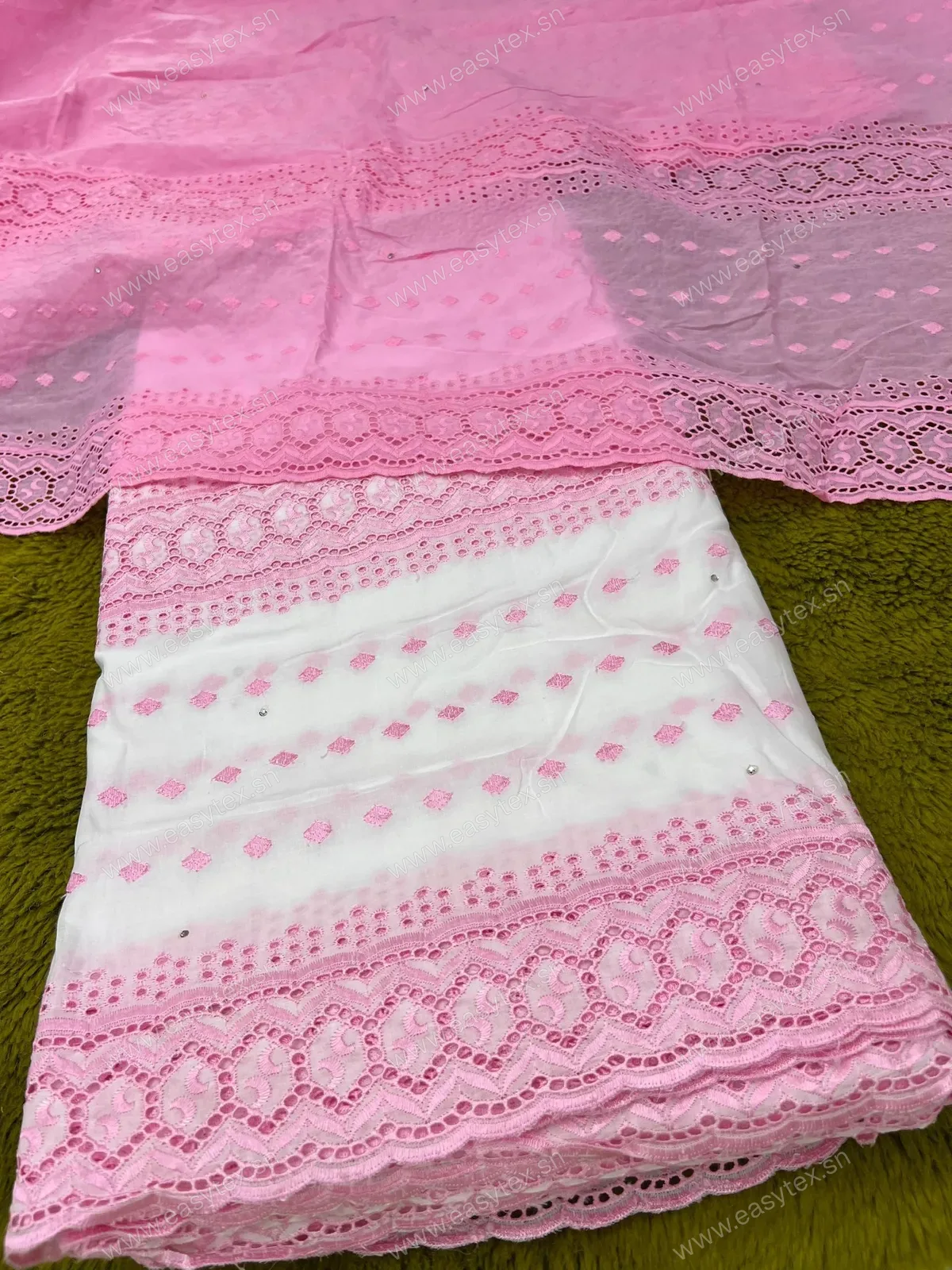 Bazin Brodé 2 Tons Voile Suisse Rose Bonbon et Blanc Pur